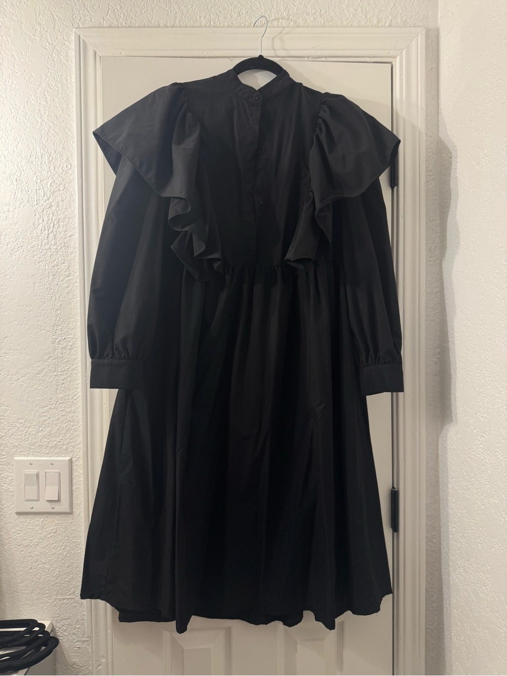 Black Ruffled Long Sleeve Midi Dress - Unbranded